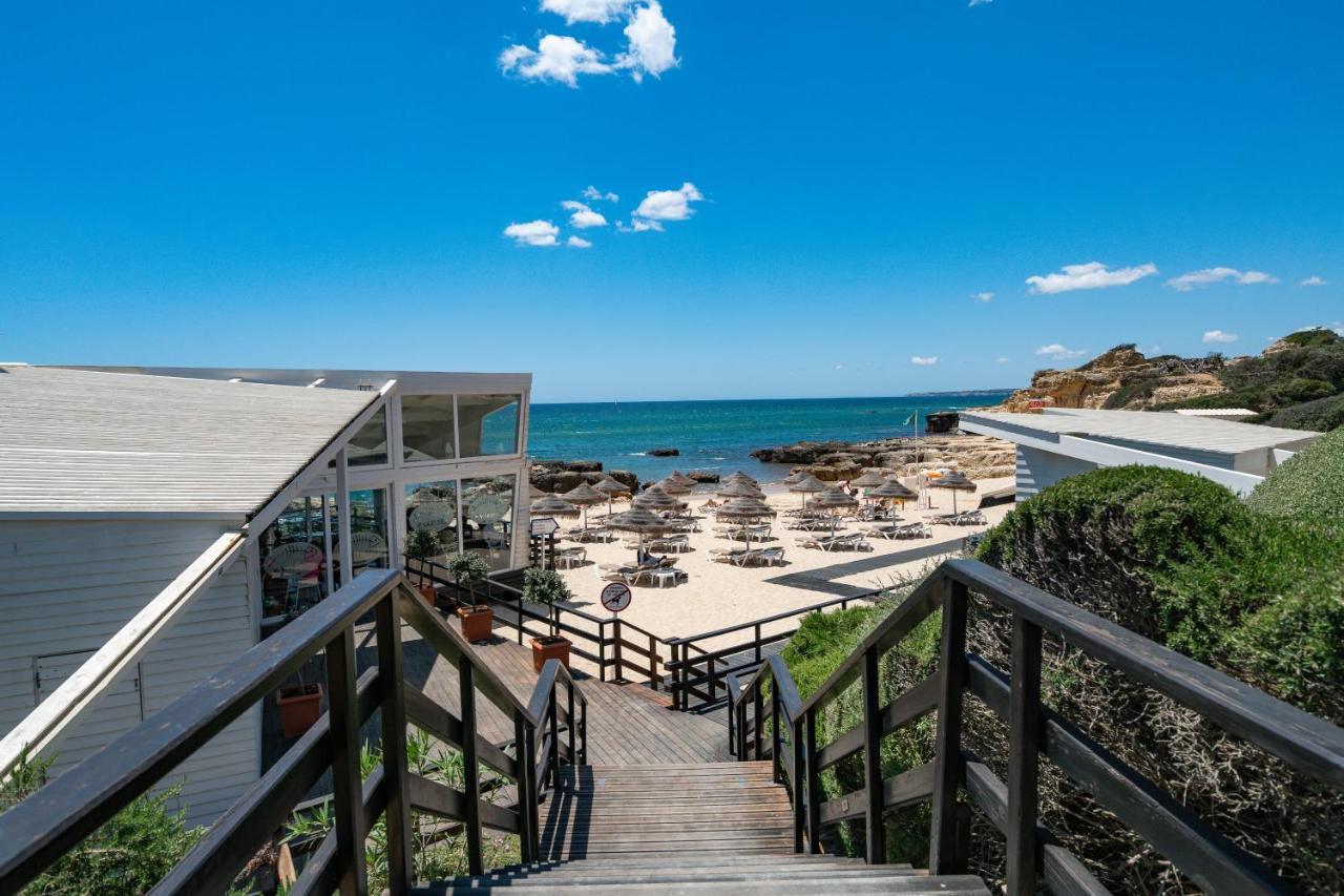 Beach Villa With Ocean View And Rooftop Cinema Guia  Luaran gambar